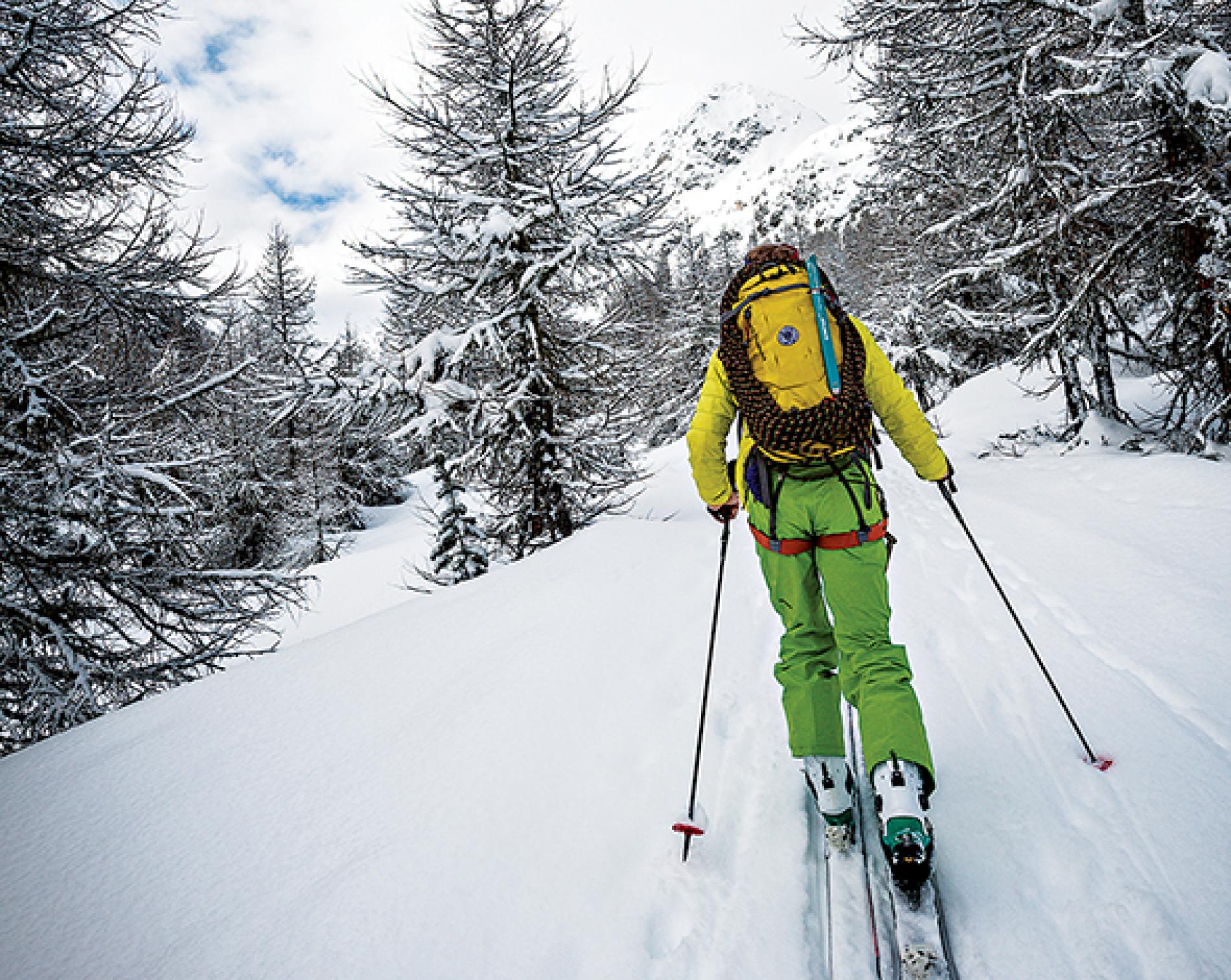 skiing-the-haute-route-590.ngsversion.1513911409014.adapt_.1900.1-copy-2