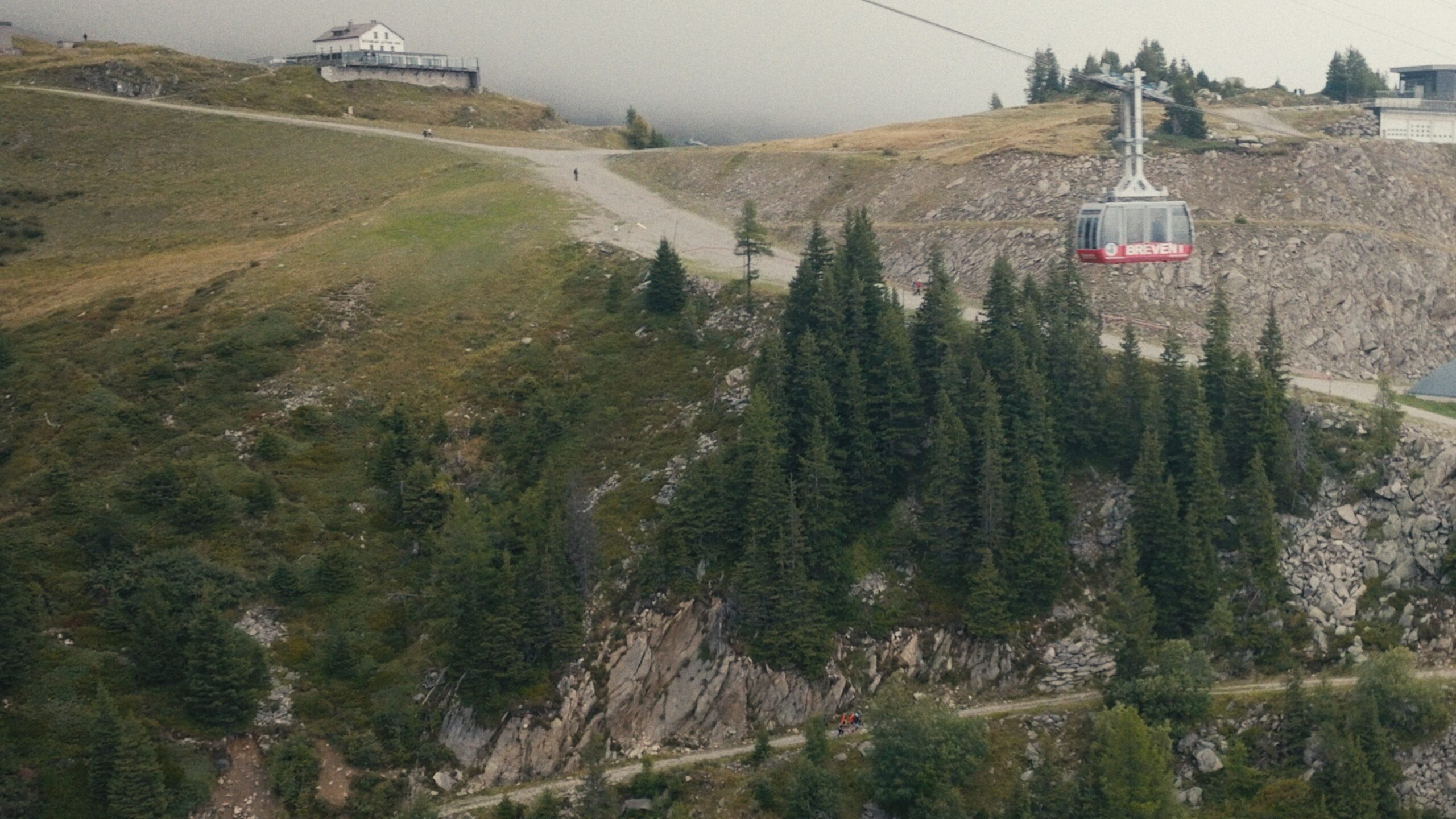 Still-2025-10-10-164412_1.3.2-scaled